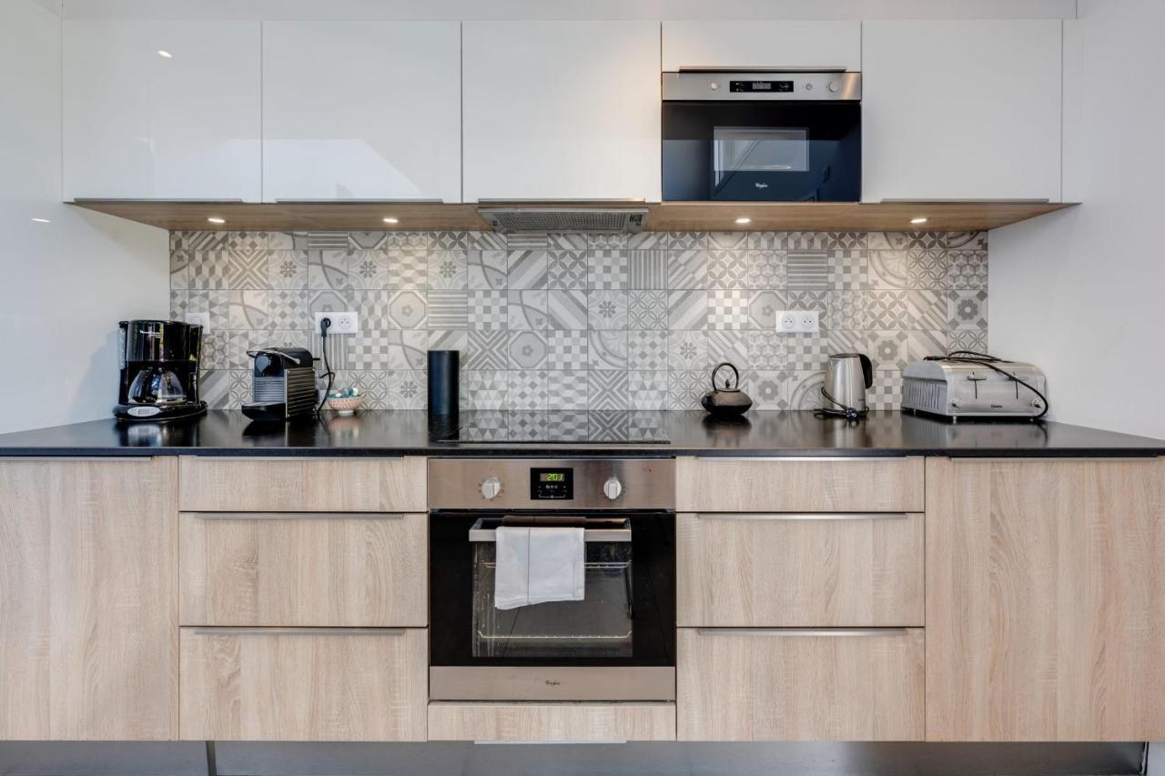 Le Kube - Appartements De Prestige Au Centre D'Анси Екстериор снимка